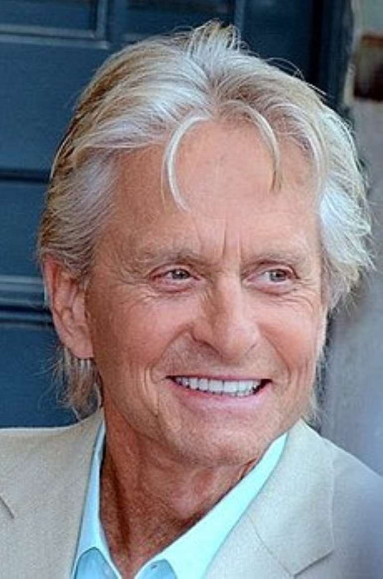 9302018105823 1h830n4ayu 230pxmichael douglas deauville 2013