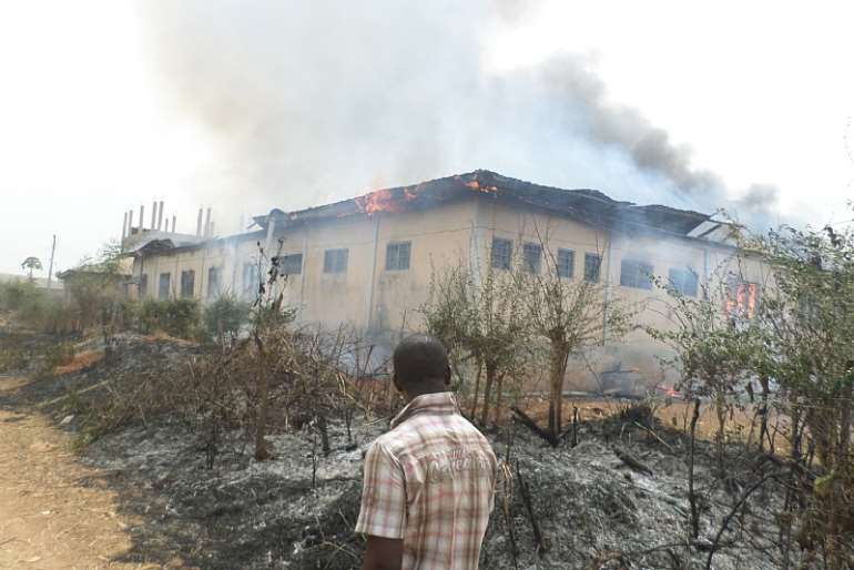 fireatpepraagyemancapitalschoolsunyani