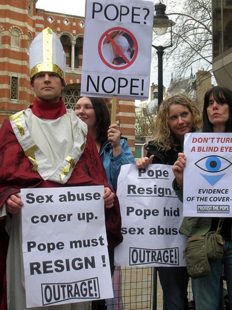 pope in sex