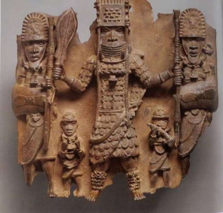 Plaque of Oba Ozolua with warrior attendants, Benin, Nigeria, World Museum, Vienna