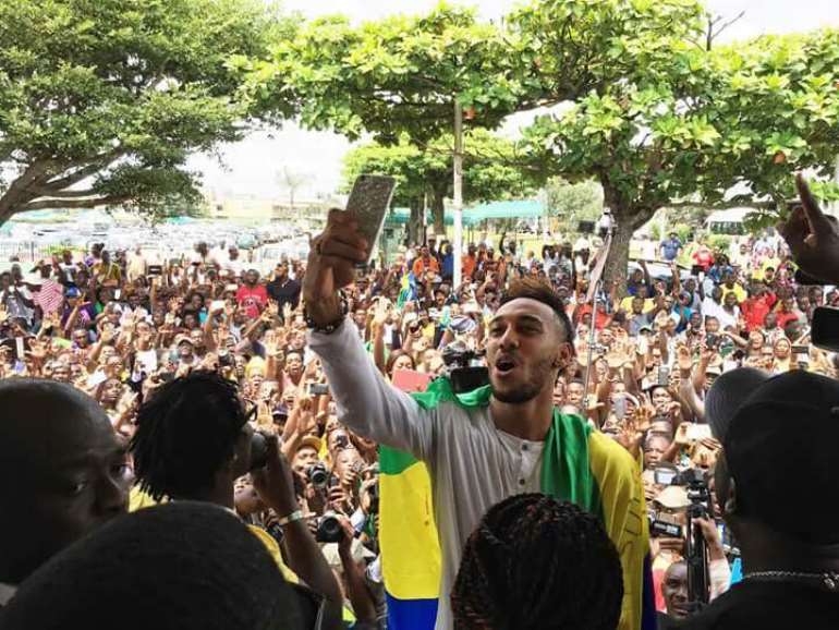 PHOTOS: Gabonese superstar Pierre Aubamenyang gets hero’s welcome after ...