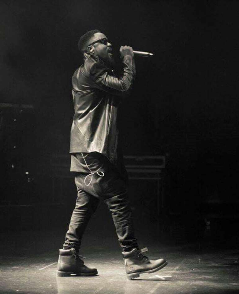 r8ny51cpo3 sarkodie 1