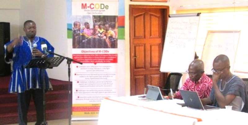 1028202612605-qulwoba442-mr-yaw-attah-arhin-world-vision-ghana-mr-francis-ameyibor-and-mr-emmanuel-addai-of-m-code-