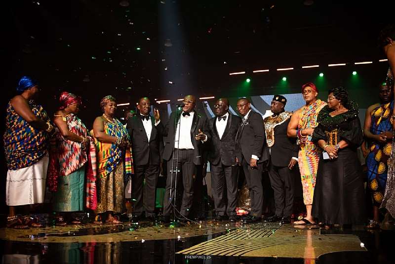11302025123022-uypctgfsrm-10th-emy-africa-man-of-the-year-award-presentation-to-sir-sam-jonah-4.jpeg