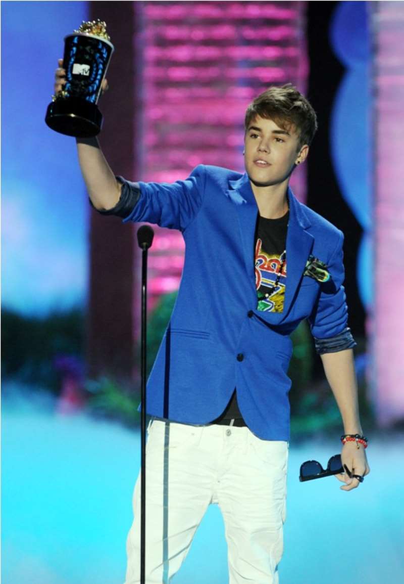 2011 mtv movie awards   justin bieber