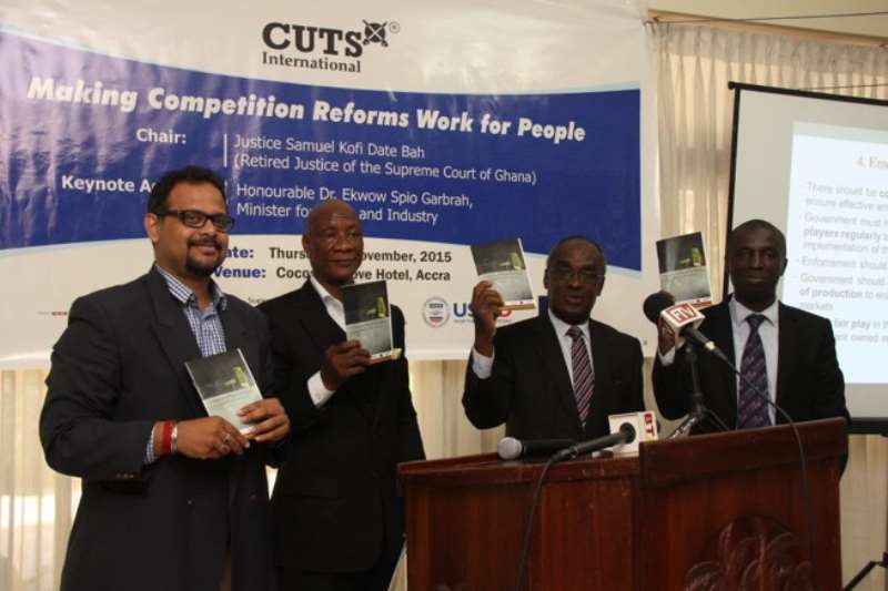 Kofi Amenyah released the report entitled, Competition Regime in Ghana: A Need of the Nation on behalf of the honourable Minister together with Prof. Samuel Kofi Date-Bah, Board Chair of CUTS Accra. This report was developed under the project entitled, Advocating for Functional Competition Regime for Ghana (COMPAD Project) being implemented by CUTS with support from BUSAC Fund.