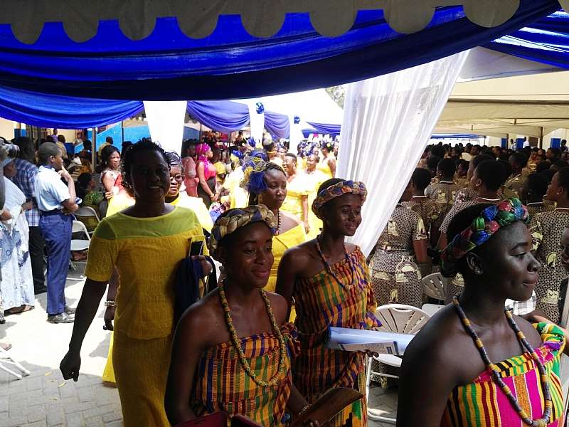 213201934027 qulwoba442 img 20190209 131005