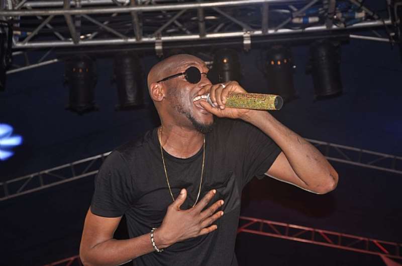 2FACE IDIBIA5