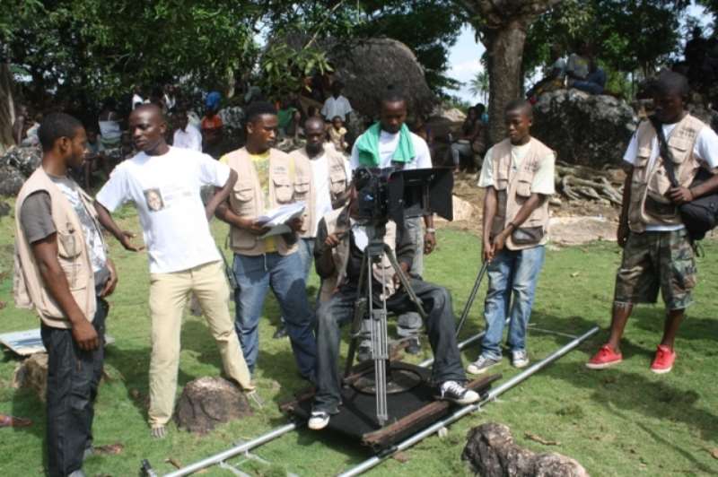 3. A PROFESSIONAL & SOPHISTICATED CREW