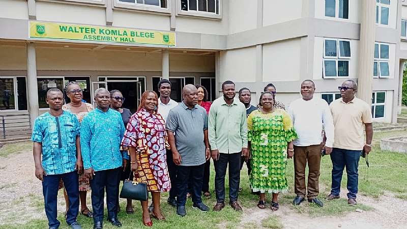 Acting Volta Regional Director of Education, Mrs Marian Jemima Akua Adzroe (3rd on the right), followed by the Volta Regional Minister, Hon James Gunu  , the Executive Director of Achievers Network, Demas Abugri (5th on the right)  and other dignitaries in a photograph with some participants of the Achievers Network Leavers Summit.
