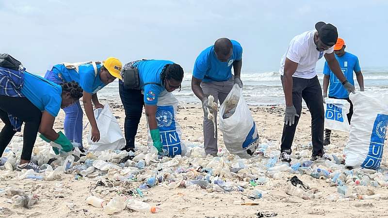 Undp Ghana Beach Clean Up -1