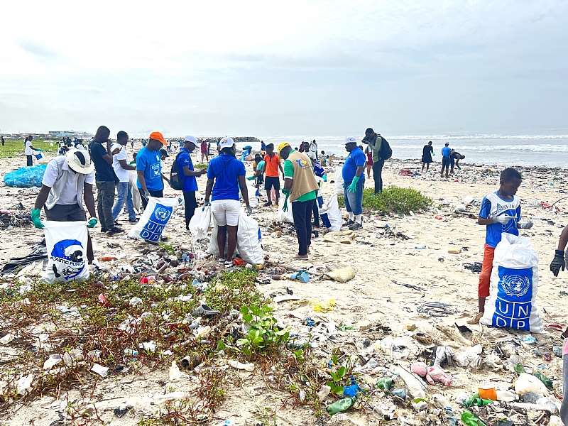 Undp Ghana Beach Clean Up-4
