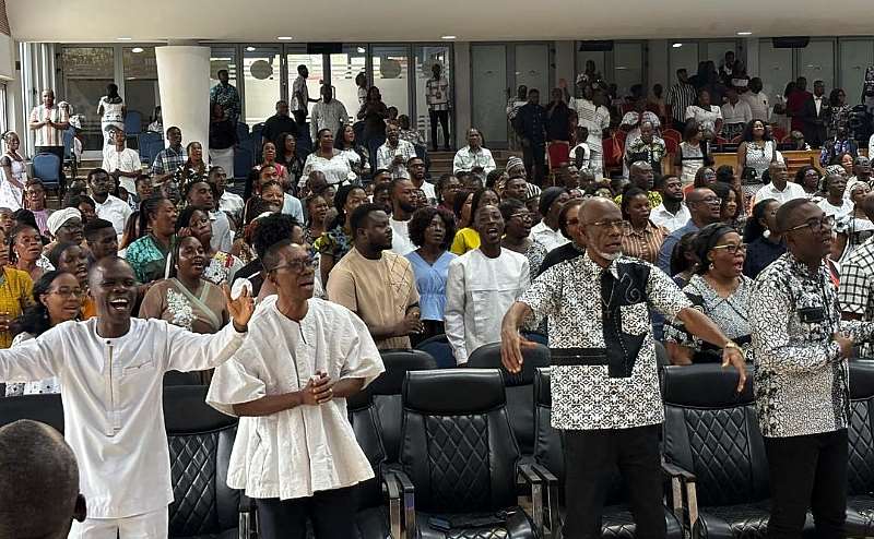 712202681224-sxoaredq5k-some-associate-pastors