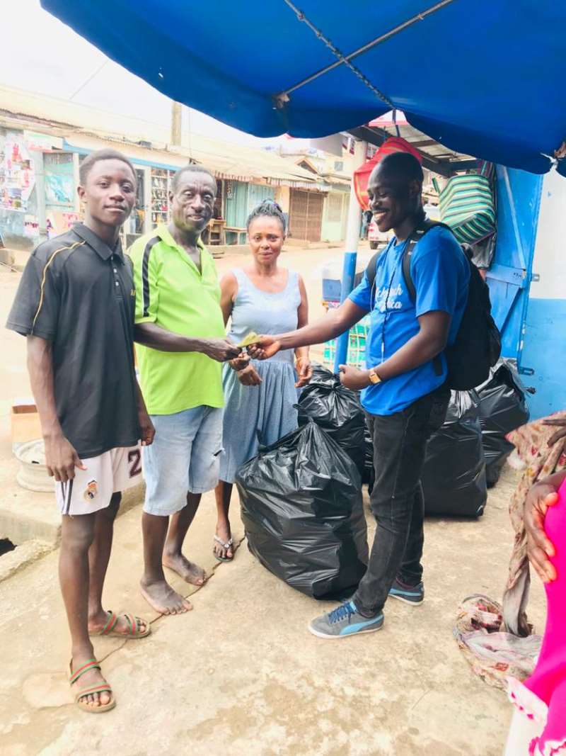 762020101915-rwnyqdcp53-makafui.jpeg