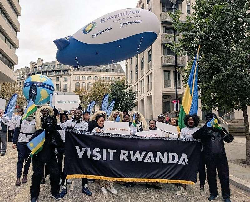 89202025439-n6jum8x432-we-are-showcasing-rwandair-at-todays-lord-mayors-show-rwandair-connects-kigali-to-london-with-three-flights-a-week-1024x825