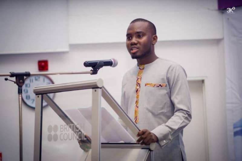 9102019102048-8csevihutp-derick-omari ceo