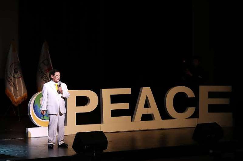 Chairman Man Hee Lee Of Hwpl(2)