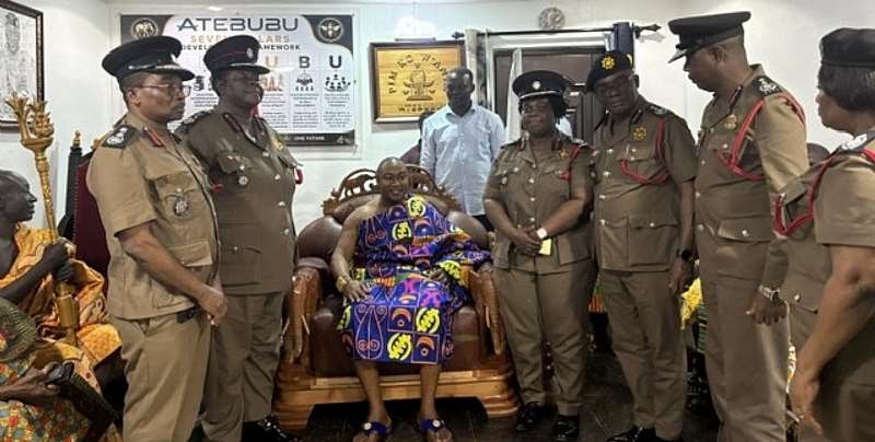929202634351-1j041q5dcw-dr-yeboah-asiamah-chief-of-atebubu-and-cfo-and-gnfs-team