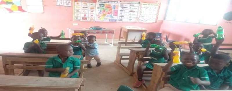 95202535552-j5fqi7t2gb-first-day-at-school2.jpeg