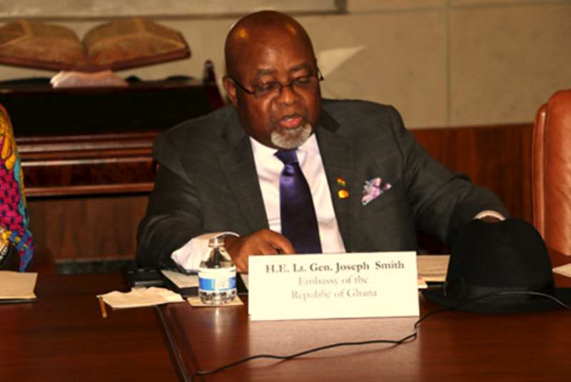 AMBASSADOR SMITH ADDRESSING THE US CHAMBER OF COMMERCE