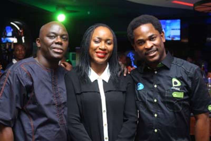 AYO ANIMAHSAUN, MRS PEDRO UGOCHI AND ENITAN DENLOYE HEAD OF BRANDS & COMMUNICATION, ETISALAT AT NIGERIAN IDOL SEASON FOUR PRESS LAUNCH