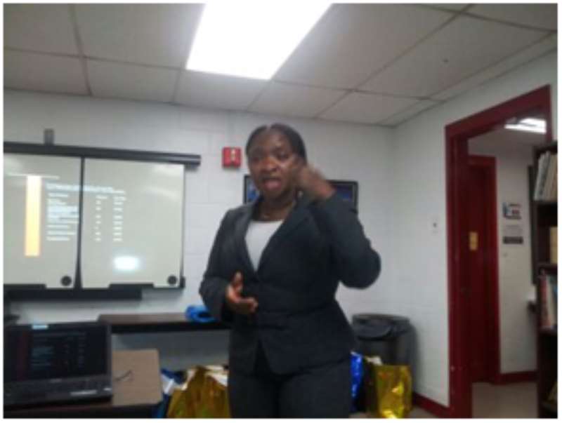 DR.  KAFUI DEMASIO €“DELIVERING HER LECTURE