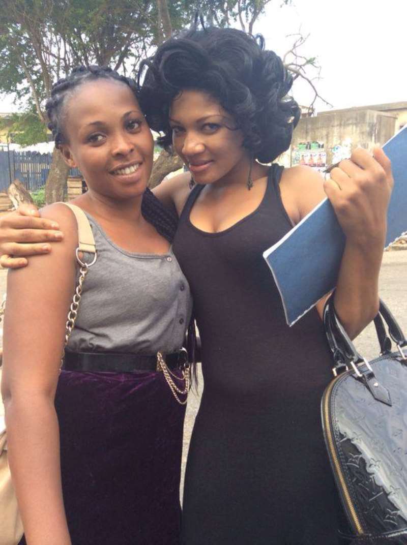 FAUSTINA MANU ON SET OF JAMESTOWN FISHERMAN