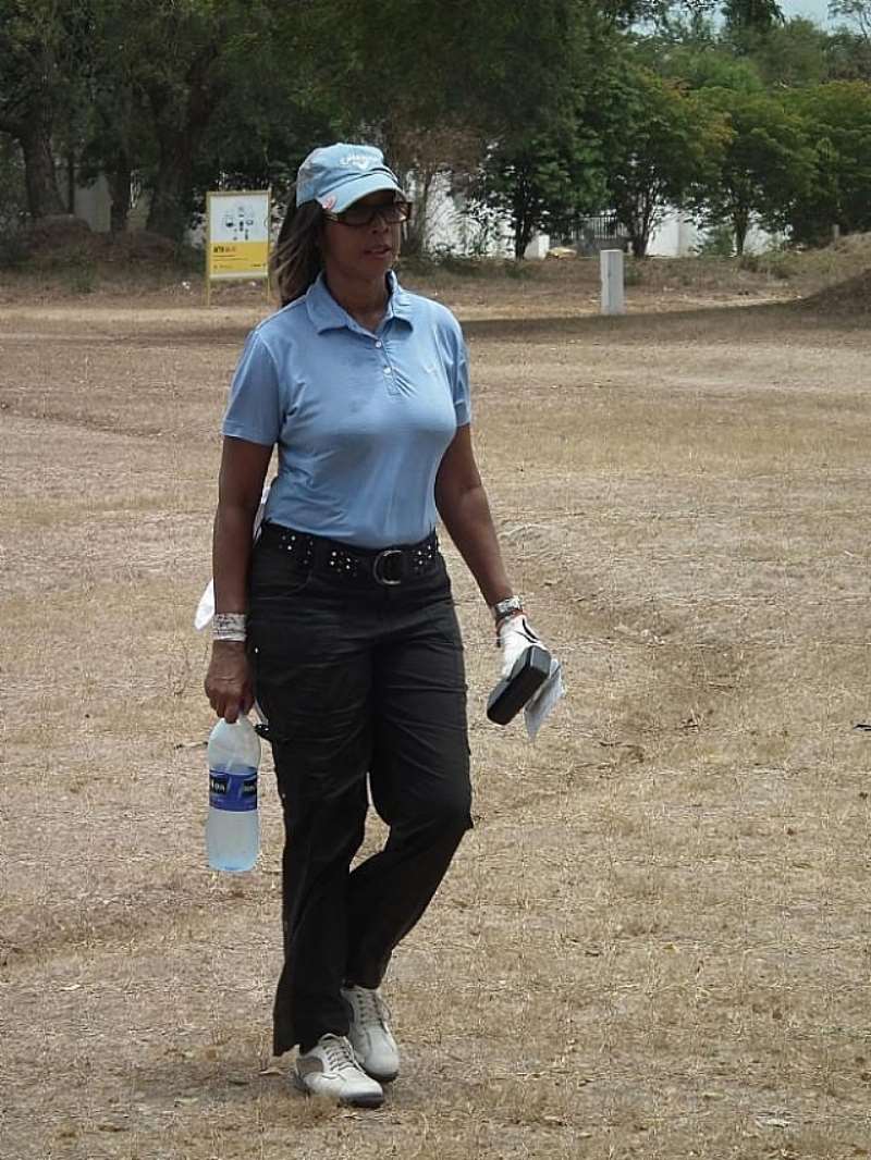 TCGC LADIES CAPTAIN ON THE APRON OF HOLE 18