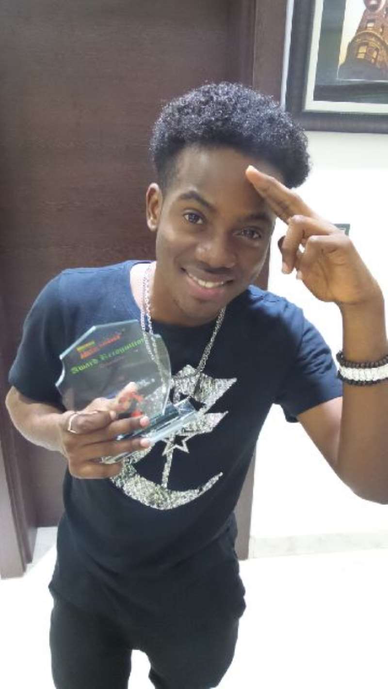 gkb4frq11x 1koredebello