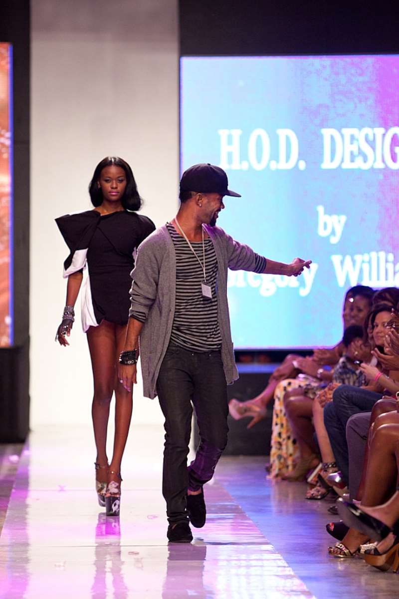 GREGORY WILLIAMS 2-CFW 2012-CREDIT TIFFANY LUE YEN