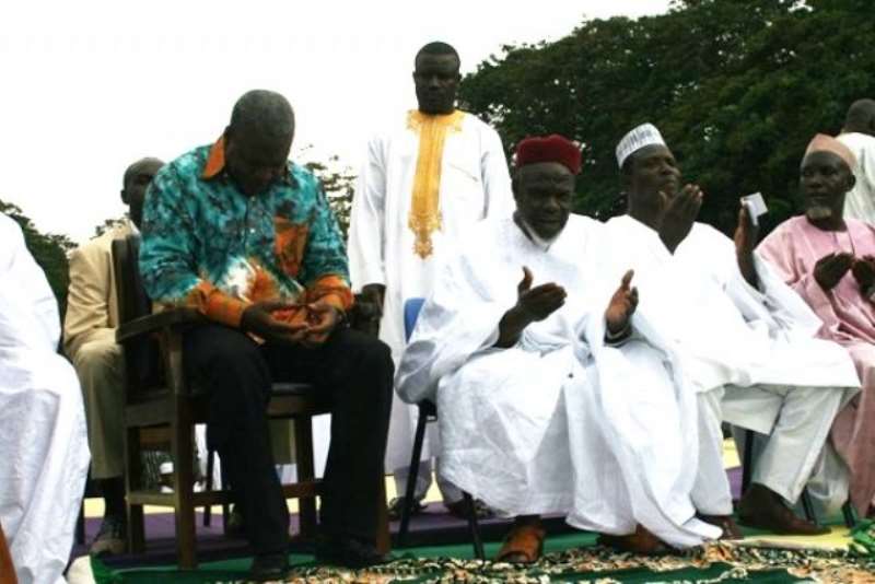 VICE - PRESIDENT JOHN MAHAMA JOINS AL HUSSUNNA JAMA IN THE EID UL FITR PRAYER AT THE CHILDREN S PARK