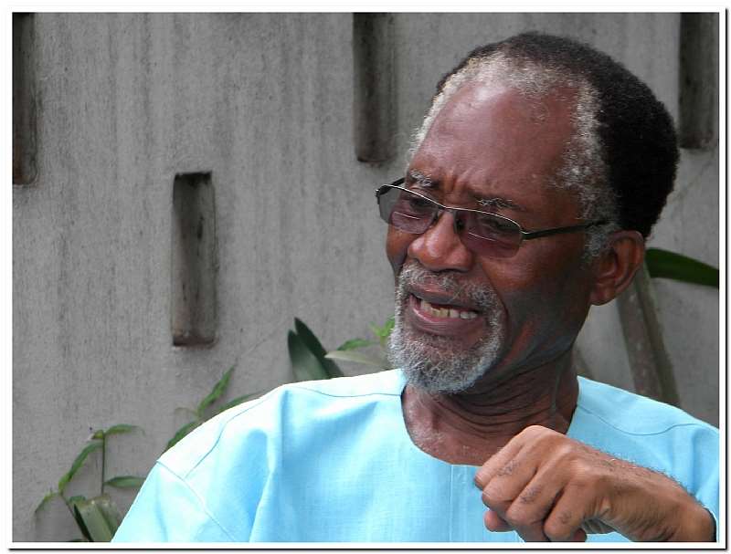 INTERVIEW WITH PROFESSOR ATUKWEI OKAI FOTOS00036