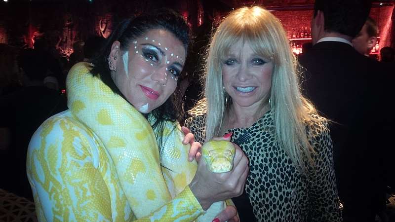 JO WOOD