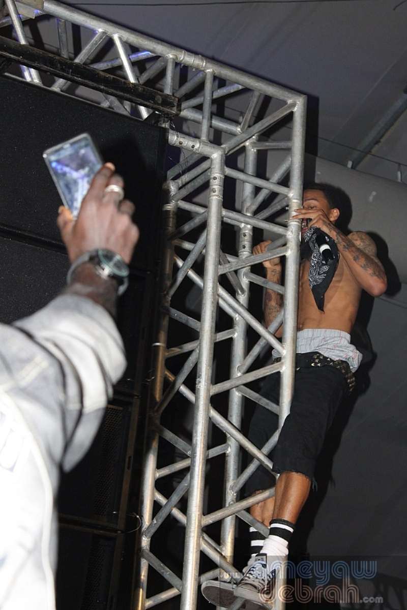 KERI HILSON AND BOW WOW IN GHANA (20)