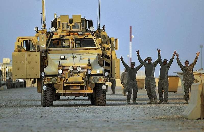LAST TROOP OF US ARMY LEAVING IRAQ
