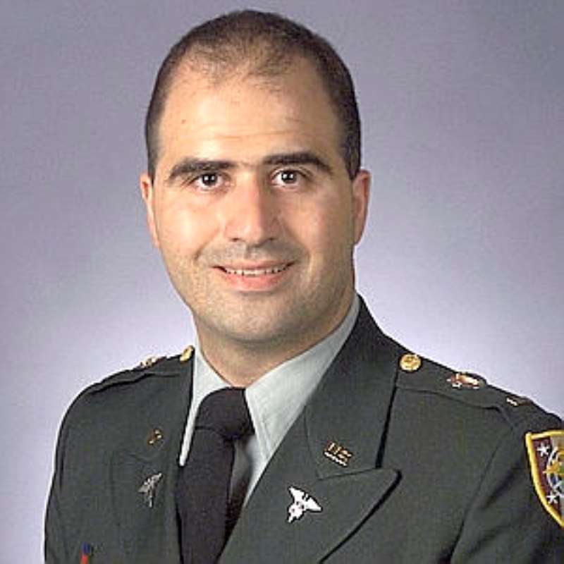 Major malik Nidal hasan