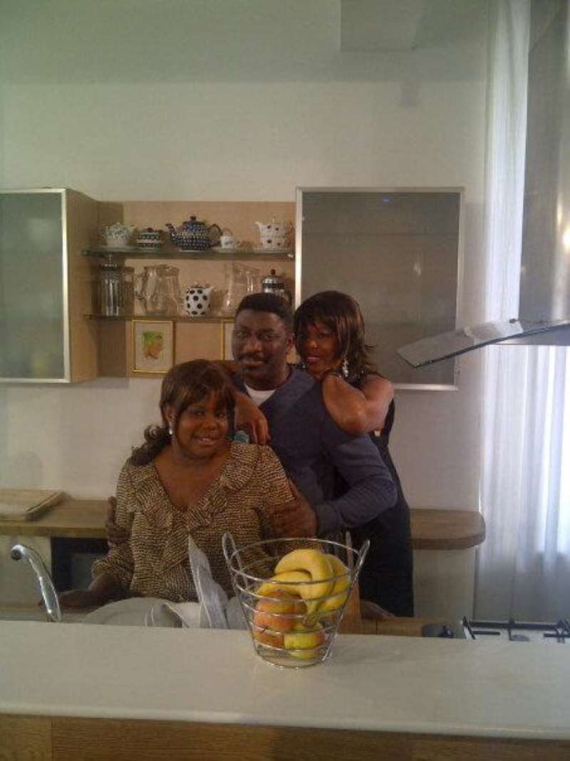 MY FAMILY ON SET