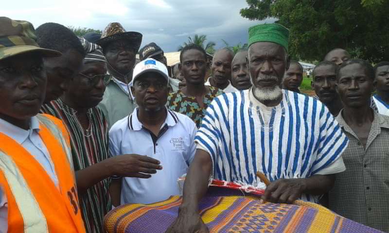 NADMO GIVES ITEMS TO VICTIMS