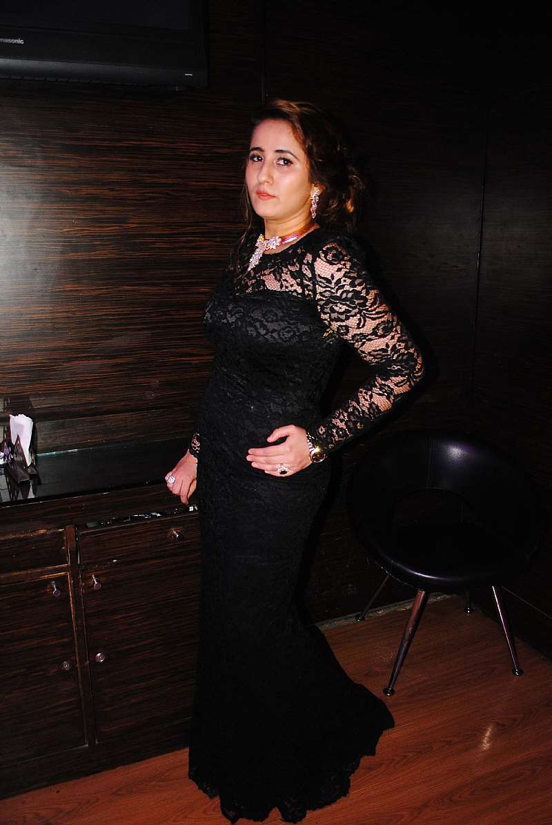 NEHA LAKDAWALA