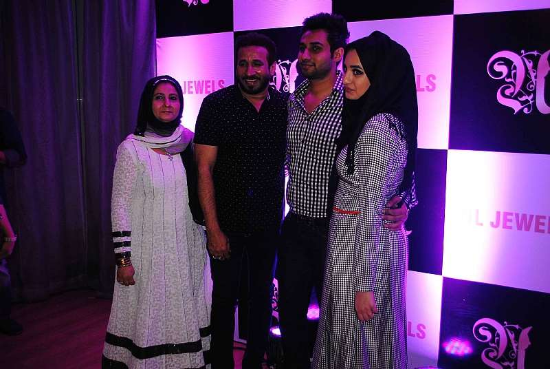 PARVEZ AND HAFIZA LAKDAWALA,NADEEM N AYESHA LAKDAWALA