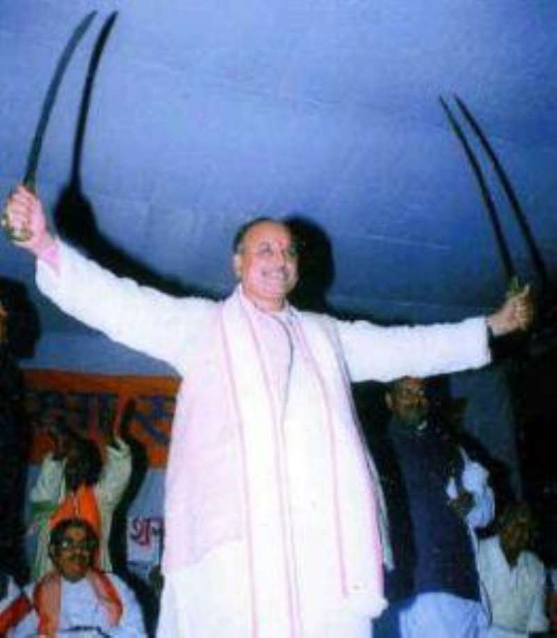 Praveen togaria Vishva Hindu Parishad leader