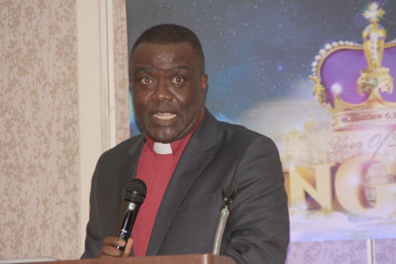 REV. FRANK OFOSU APPIAH PREACHING