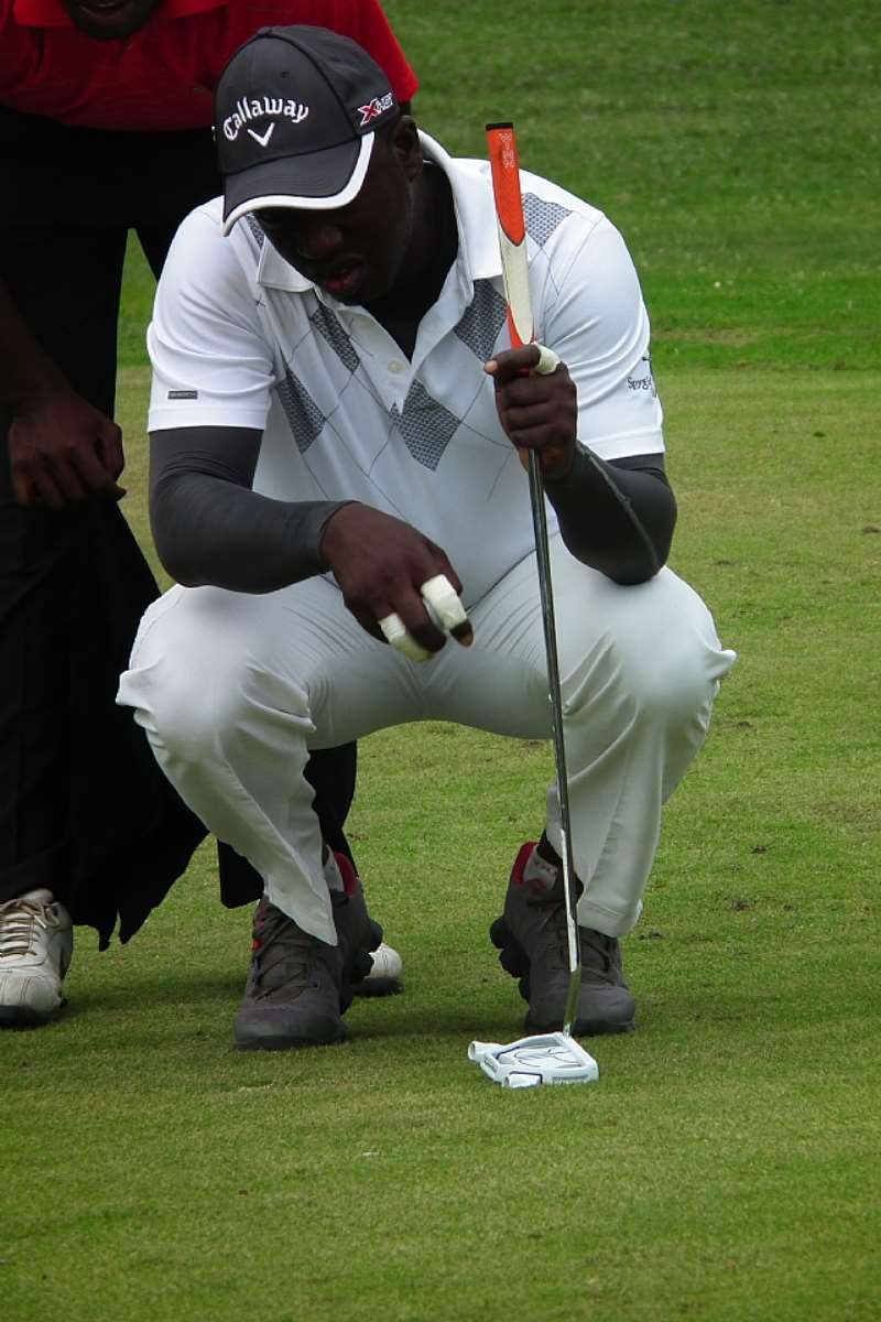 RICHARD BOATENG( 2ND MEN B) ON THE 18TH GREEN