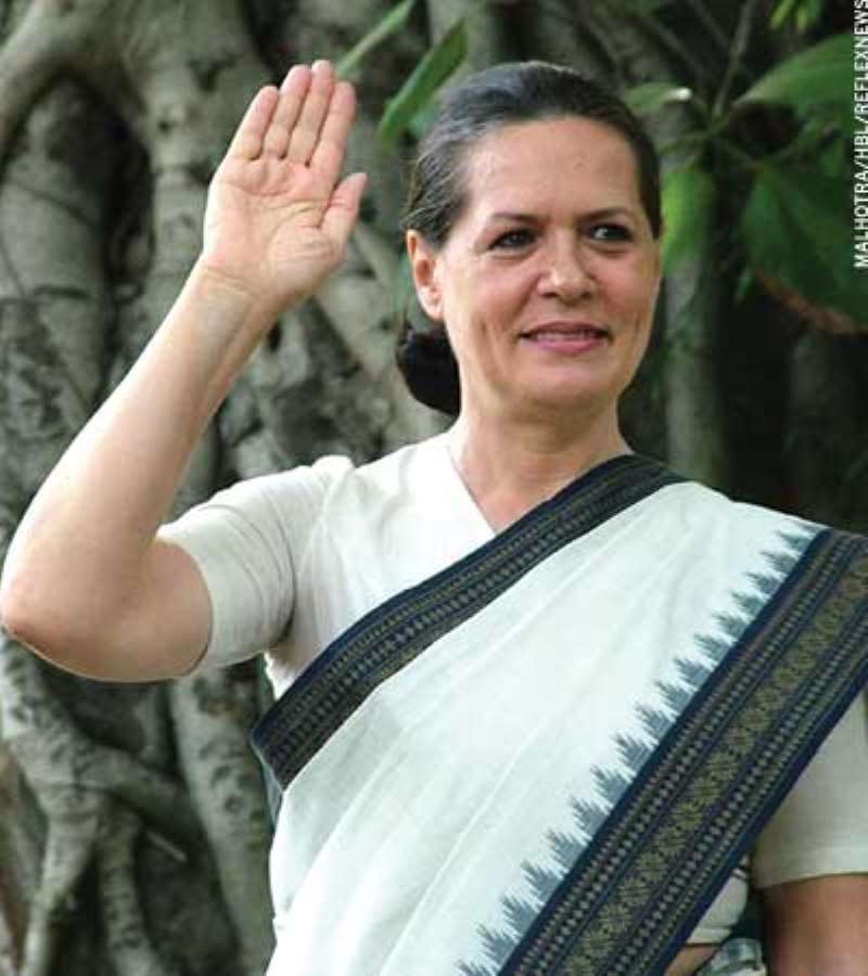 sonia gandhi president aicc