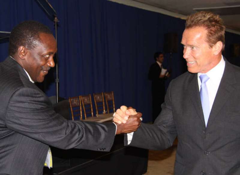 UNIDO DG KANDEH YUMKELLA AND FORMER GOV. ARNOLD SCHWARZENEGGER AT THE LAUNCH OF THE SUSTAINABLE ENERGY FOR ALL IN NEW YORK - PHOTO BY M. EVSTAFYEV UNIDO