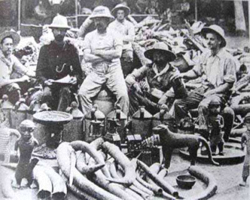 Members of the British Punitive Expedition of 1897 against Benin with looted Benin ivories and bronze objects