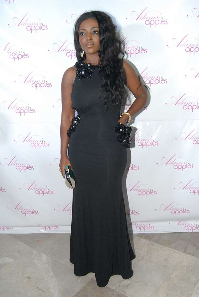 YVONNE OKORO€S FRONT VIEW AT ADAMS APPLES PREMIERE  1