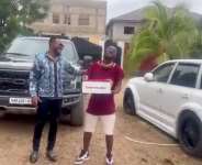 Asamoah Gyan celebrates Funny Face with birthday cake today