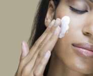 Yoghurt For A Glowing Skin And Bouncy Hair