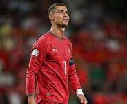 Cristiano Ronaldo: A nation divided as forward left with big decision on Portugal future
